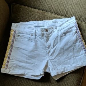 White jean shorts